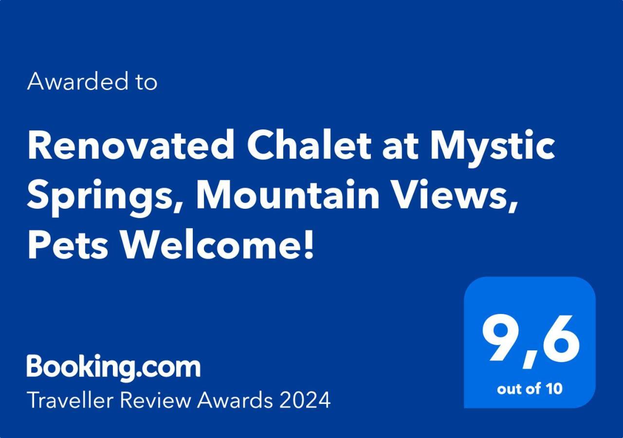Renovated Chalet At Mystic Springs, Mountain Views, Pets Welcome! キャンモア エクステリア 写真